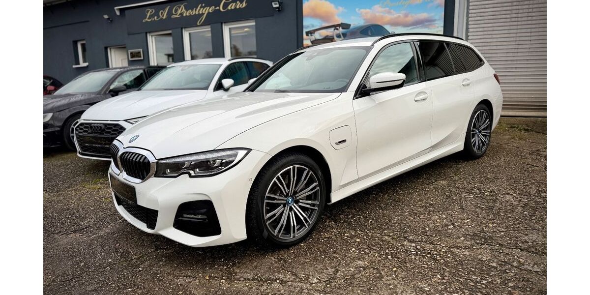 BMW 320 126.000 km 25.390 &euro; Mülheim and der Ruhr 45481