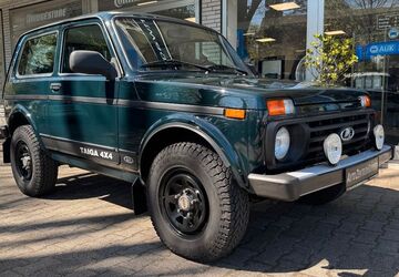 Lada Taiga 67.850 km 9.490 &euro; Essen 45355