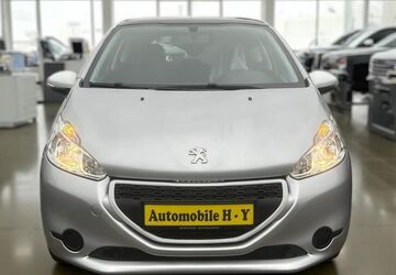 Peugeot 208 42.000 km 5.700 &euro; Bottrop 46238