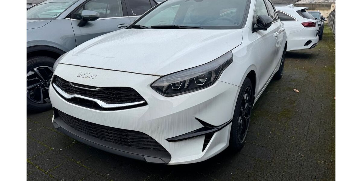 Kia ceed / Ceed 2.501 km 21.990 &euro; Dorsten 46282