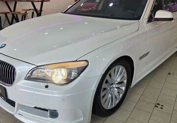 BMW 750 71.991 km 14.900 &euro; Recklinghausen 45661