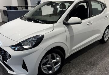 Hyundai i10 19.840 km 14.490 &euro; Marl/Recklinghausen 45770