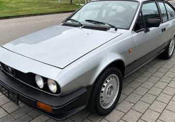Alfa Romeo GTV 131.718 km 13.000 &euro; Essen 45131