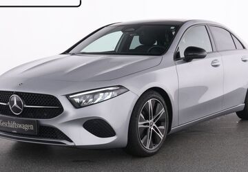 Mercedes-Benz A 180 8.999 km 29.860 &euro; Essen 45309