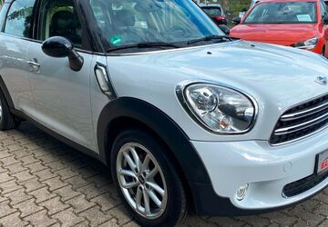 Mini Cooper Countryman 207.920 km 6.300 &euro; Moers 47445