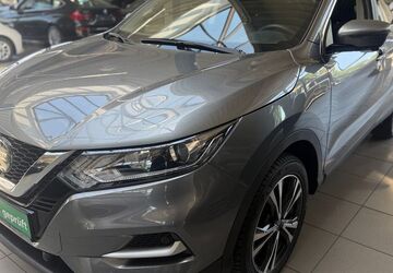 Nissan Qashqai 105.367 km 13.890 &euro; Bottrop 46236