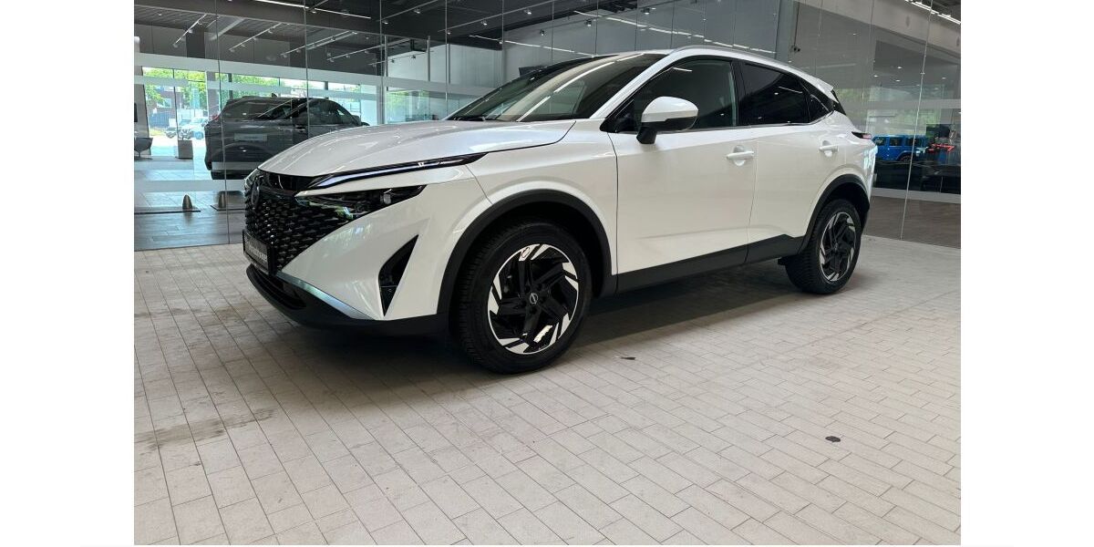 Nissan Qashqai 17.649 km 30.660 &euro; Oberhausen (am CentrO) 46047