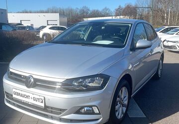 VW Polo 56.787 km 14.890 &euro; Duisburg 47178