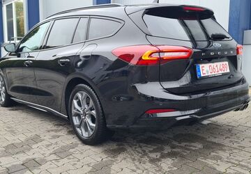 Ford Focus 21.800 km 18.900 &euro; Essen 45276