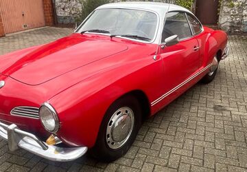 VW Karmann Ghia 95.000 km 13.500 &euro; Duisburg 47057