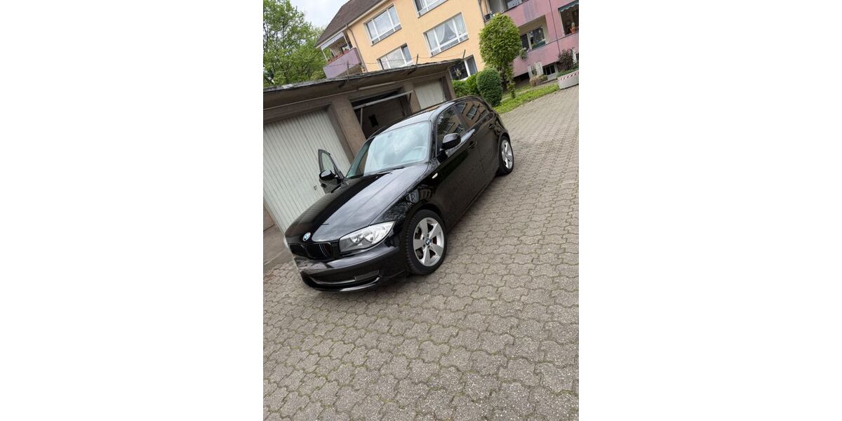 BMW 116 123.000 km 3.700 &euro; Duisburg 47239